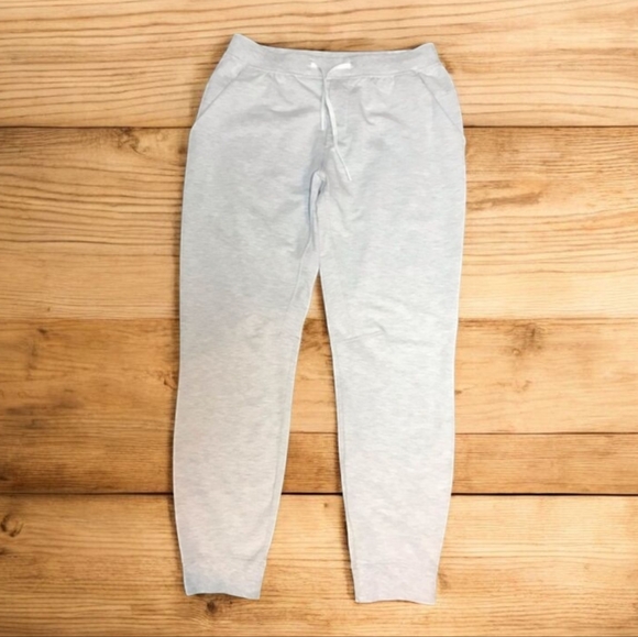 NEW Lululemon High-Rise Relaxed Jogger Full Length in Gray Sz L (10) - Picture 4 of 11